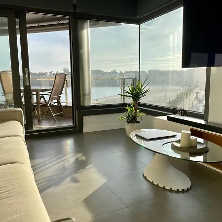 Luxury Boutique Playa Silgar Apartment